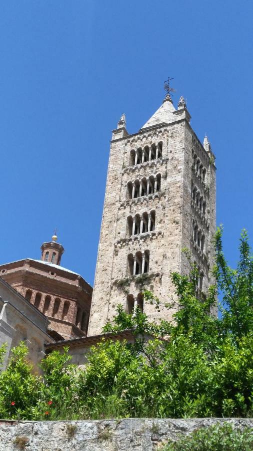 Al 32 B&B Massa Marittima Luaran gambar